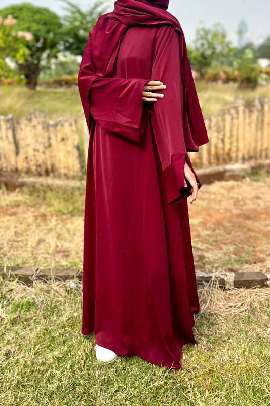 Zunairah Basic Abaya - Maroon